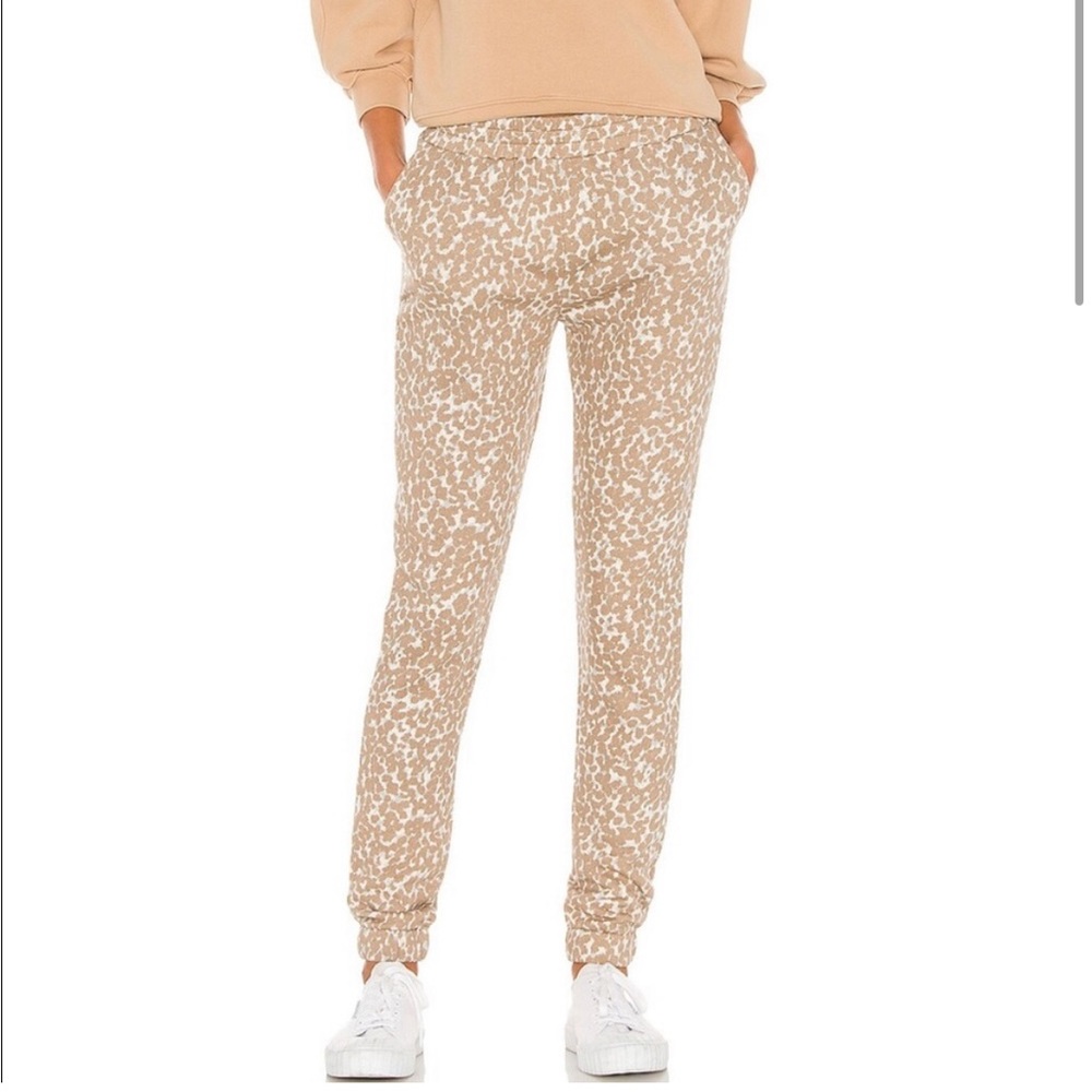 BB Dakota I Want It Cat Way Camel Jogger Size Small